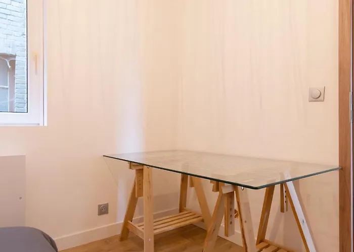 Le 23 Bis 아파트 *